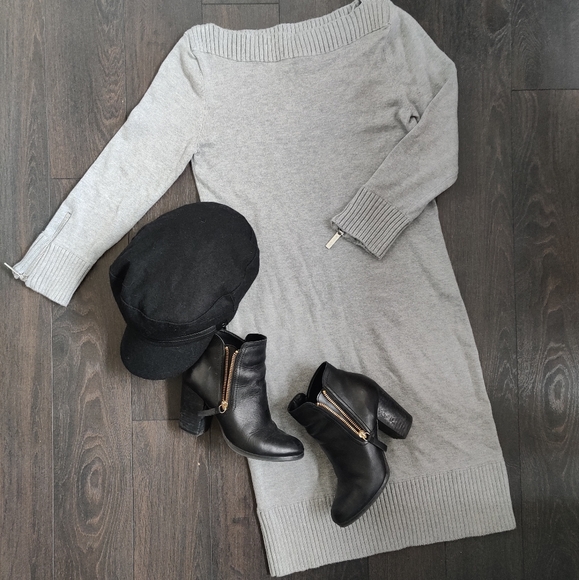 Michael Kors Sweater dress - Picture 1 of 4